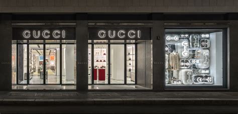 gucci neapel|gucci milan flagship.